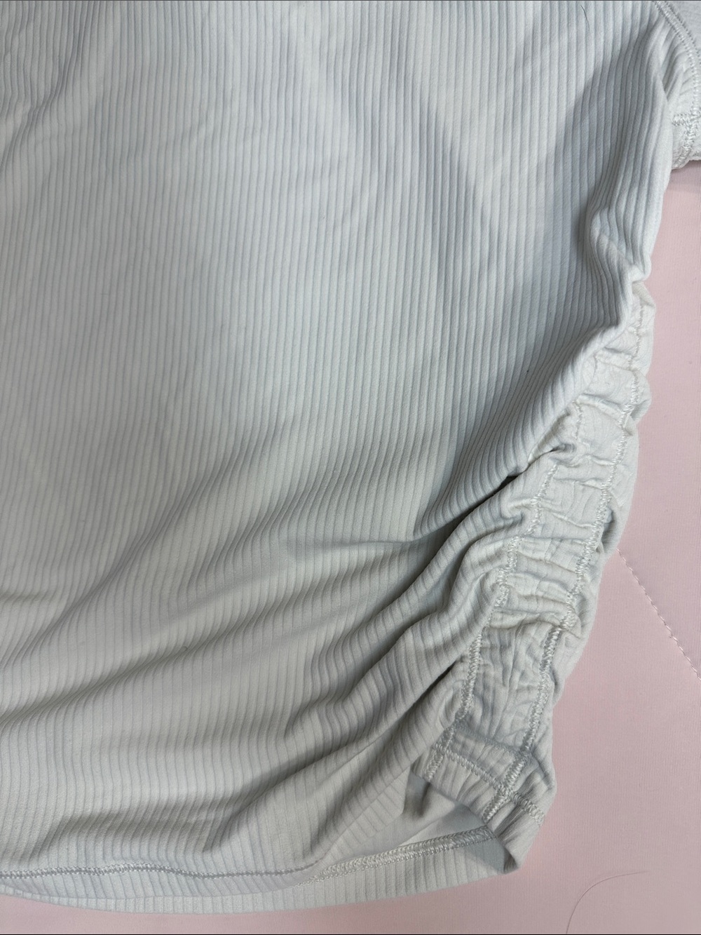 Lululemon Ribbed Short-Sleeve, cropped, Ruched Tee - 6 - Picture 4 of 10